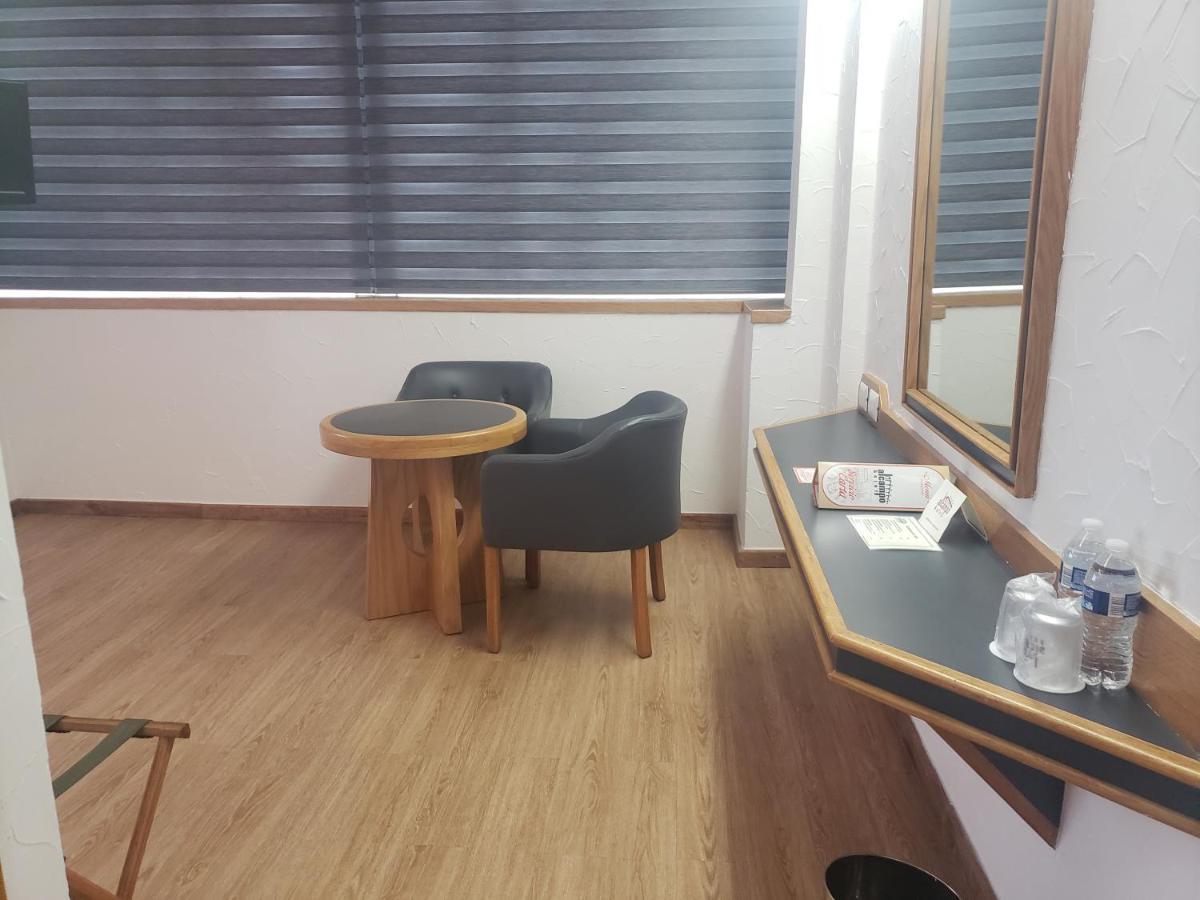Hotel Alcampo Miranda 외부 사진