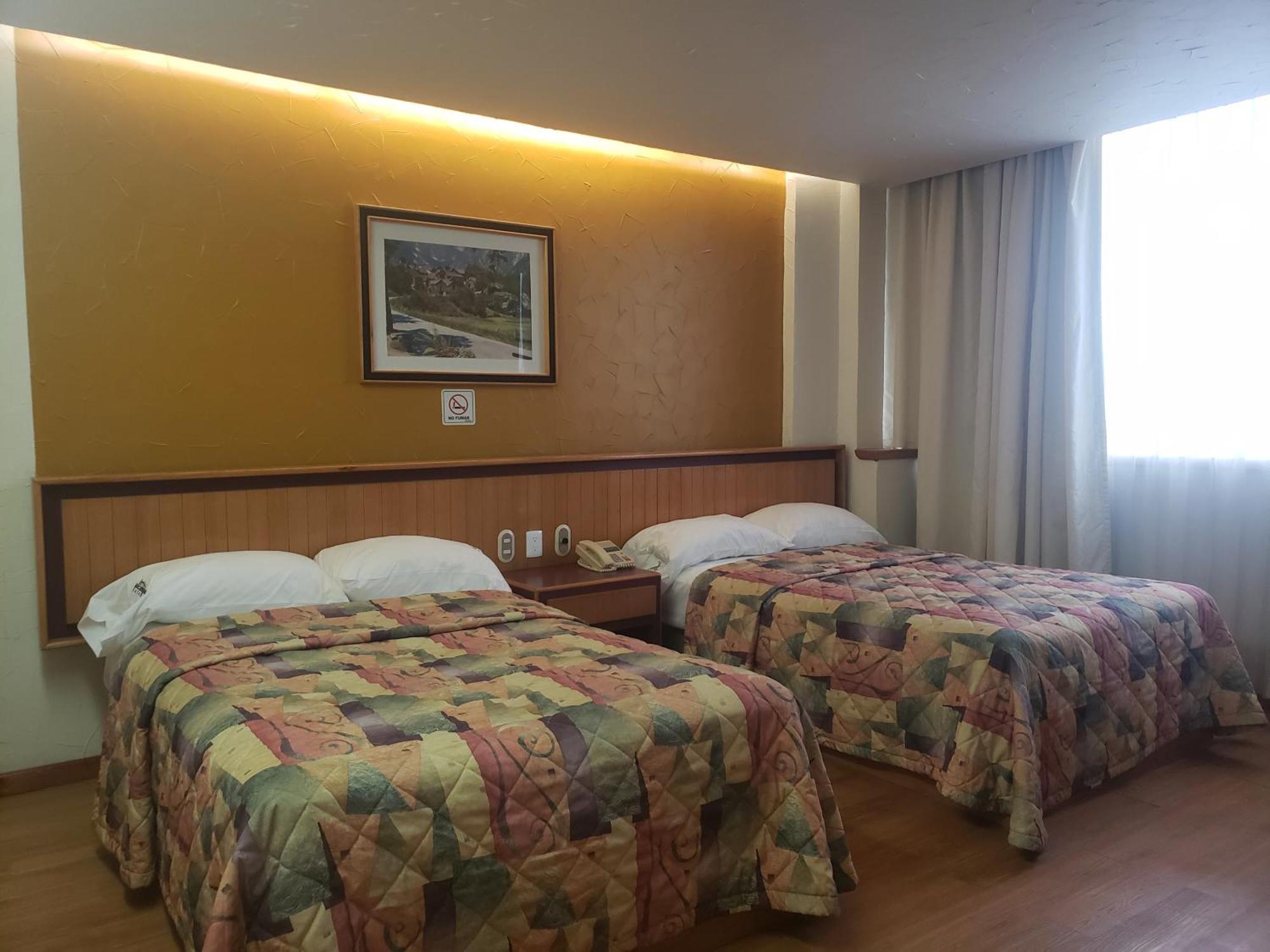 Hotel Alcampo Miranda 객실 사진